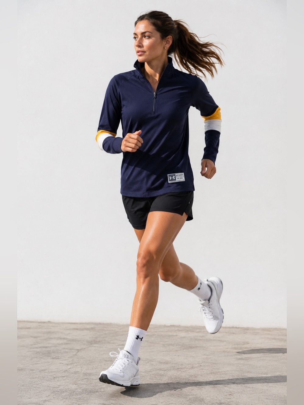 Women’s XS Under Armour The Gameday Collection Navy Top